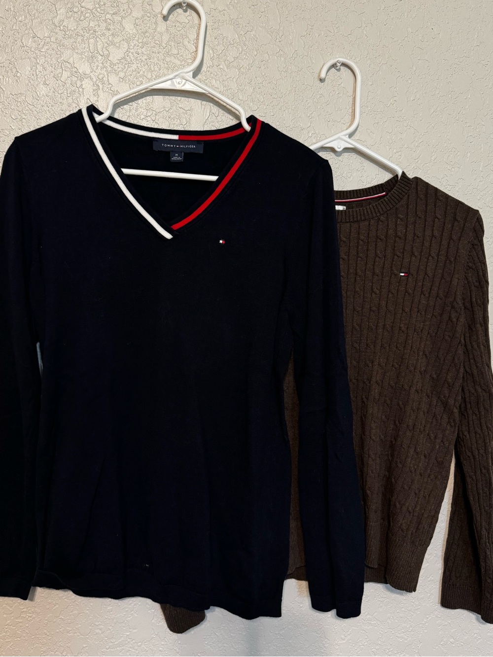 Set of 2 Tommy Hilfiger Sweaters, Size M